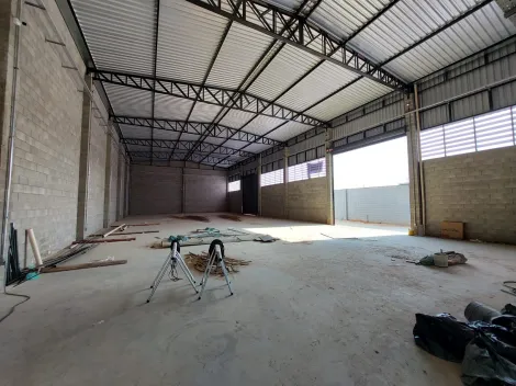 imagem 4 - Galpão Industrial com 600 m² de construção imagem 4 - Galpão Industrial com 600 m² de construção