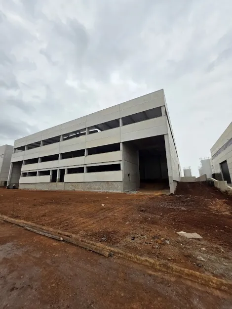 imagem 3 - Galpão comercial em condomínio para aluguel e venda imagem 3 - Galpão comercial em condomínio para aluguel e venda